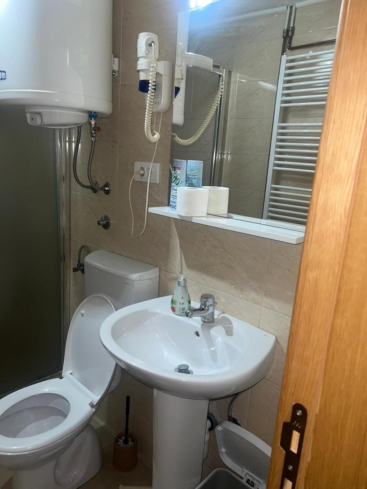 Vesto Apartment *